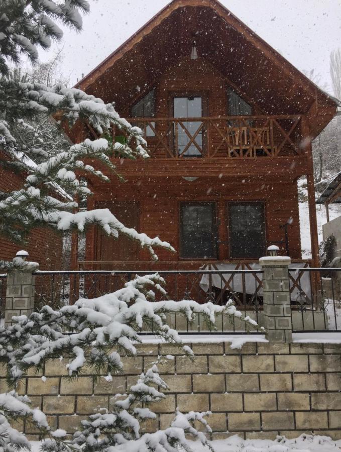 Agara Pansiyon Bostanci Bagian luar foto
